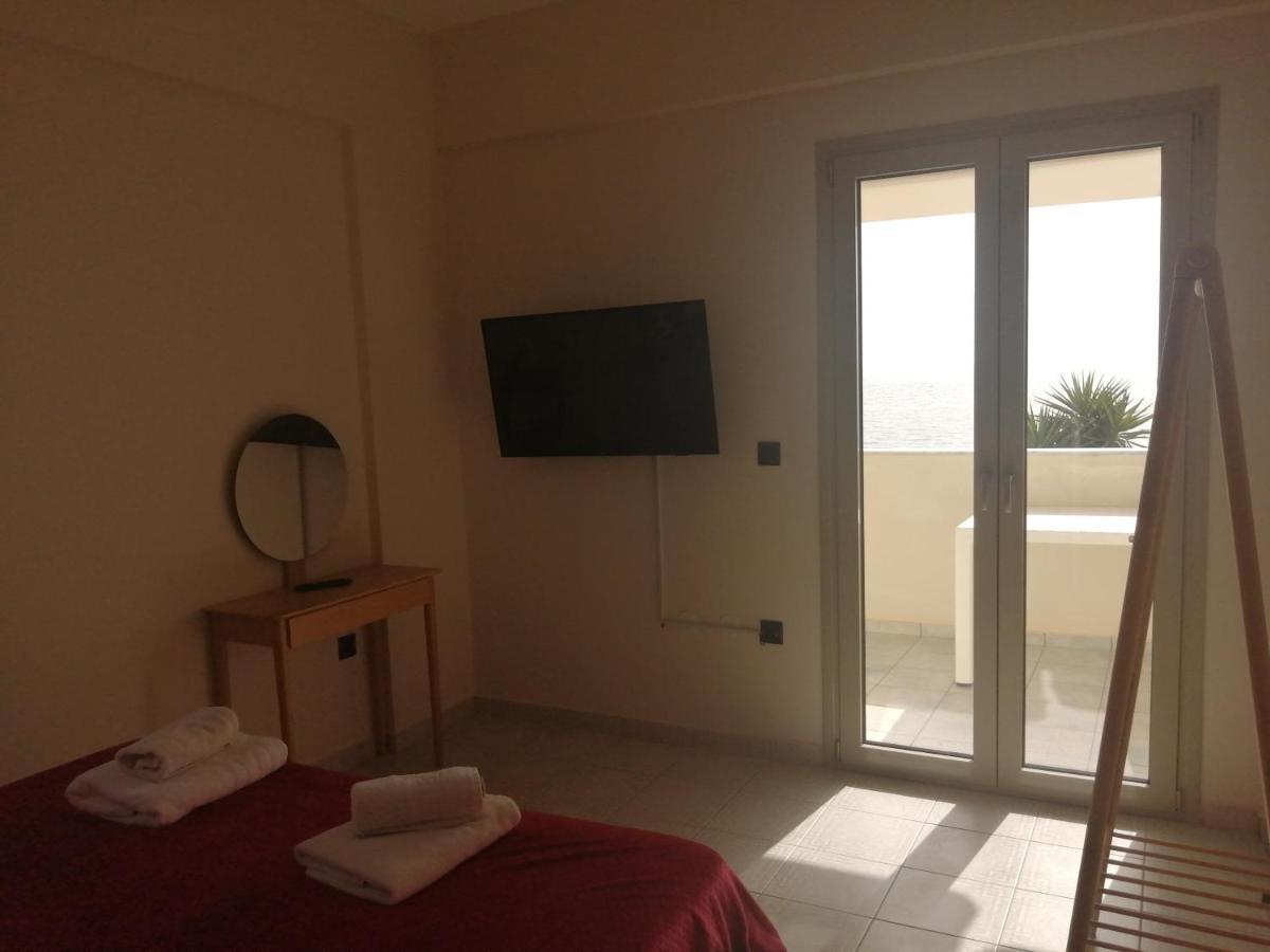 Filanthi Costas Hotel Stoupa Bagian luar foto