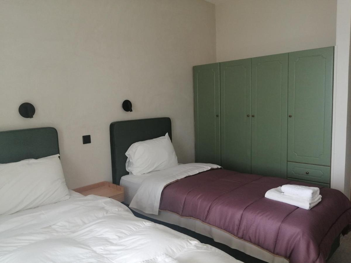 Filanthi Costas Hotel Stoupa Bagian luar foto